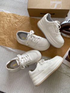 韩版 1圆头厚底中跟简约时尚 百搭小白鞋 休闲鞋 2026春新款 女鞋 6098