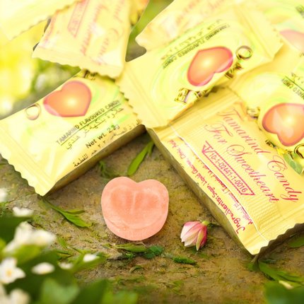 泰国JSB罗望子酸角味糖礼物水果糖果袋儿童喜糖零食酸甜开胃心形