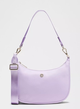 国现加拿大Lululemon City Essentials Small Shoulder Bag单肩包