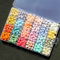 Случайные 24 цвета звезд