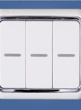 阳光照明 Q7欧雅系列 白+铬 开关面板 三开单控路  YQ71311