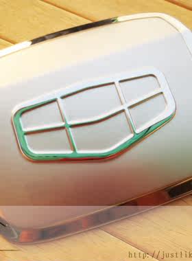 帝豪EC7-RV/EC8  两厢/三厢专用不锈钢油箱盖油箱保护盖装饰亮条