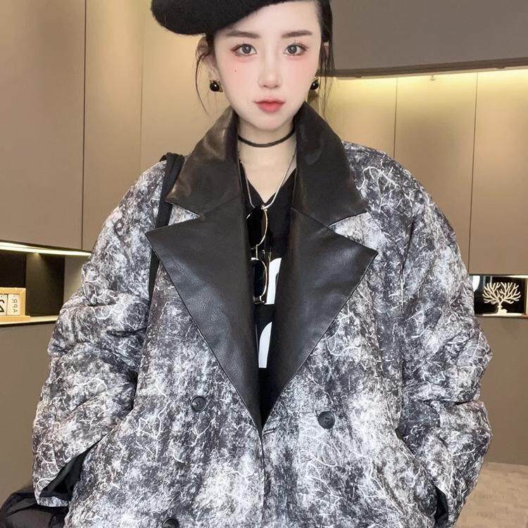 【现货】拼皮鹅绒羽绒服女2024冬季新款晕染西装领外套长袖上衣