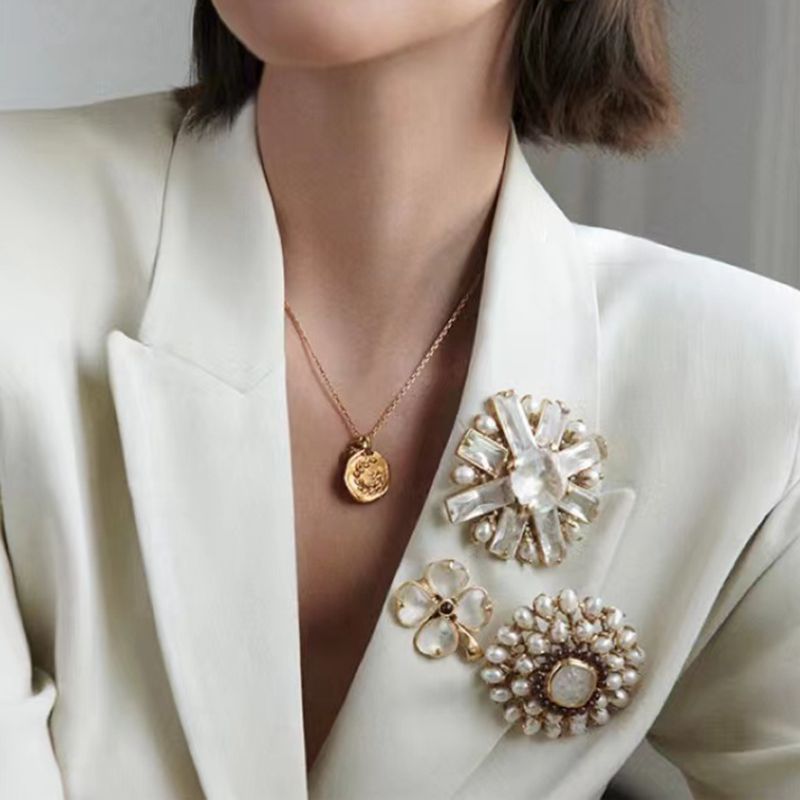复古高级天然水晶珍珠胸针胸花