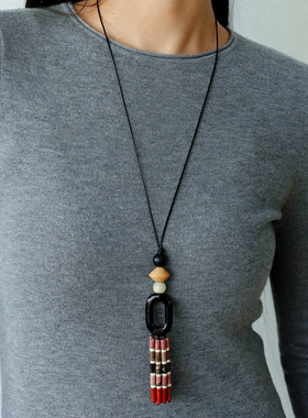 游牧自由风格天然石流苏木珠项链