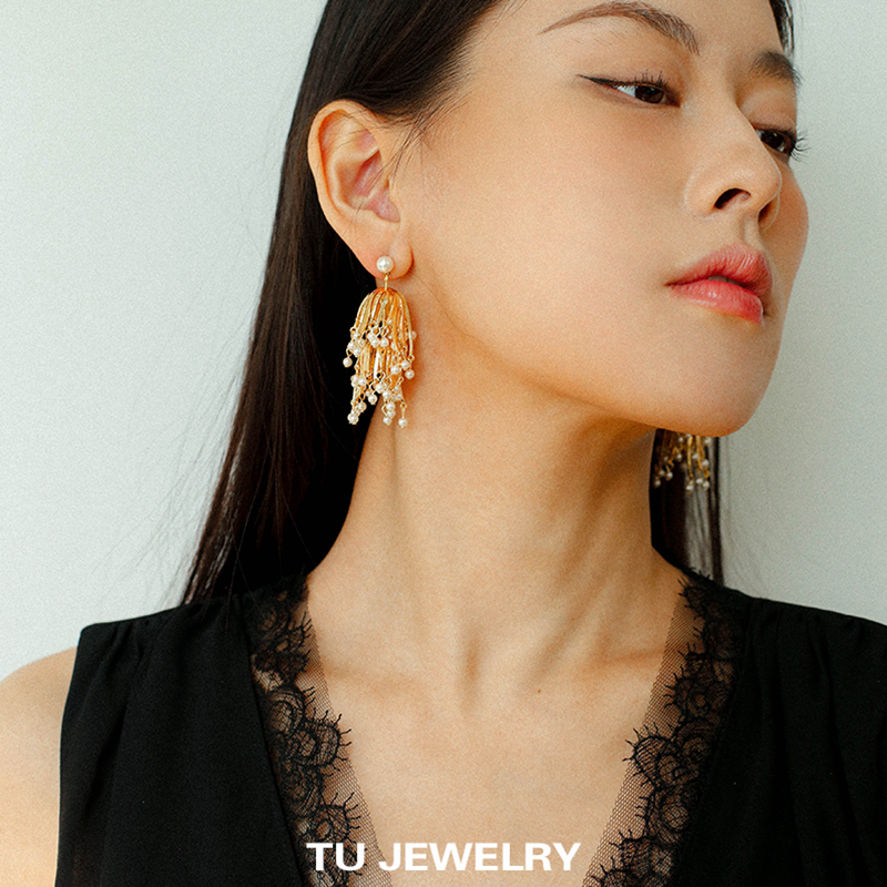 小众设计绽放烟花珍珠黑玛瑙耳环