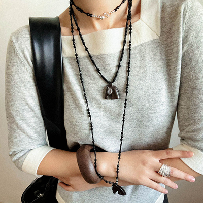 小众设计高级黑檀木马头串珠项链