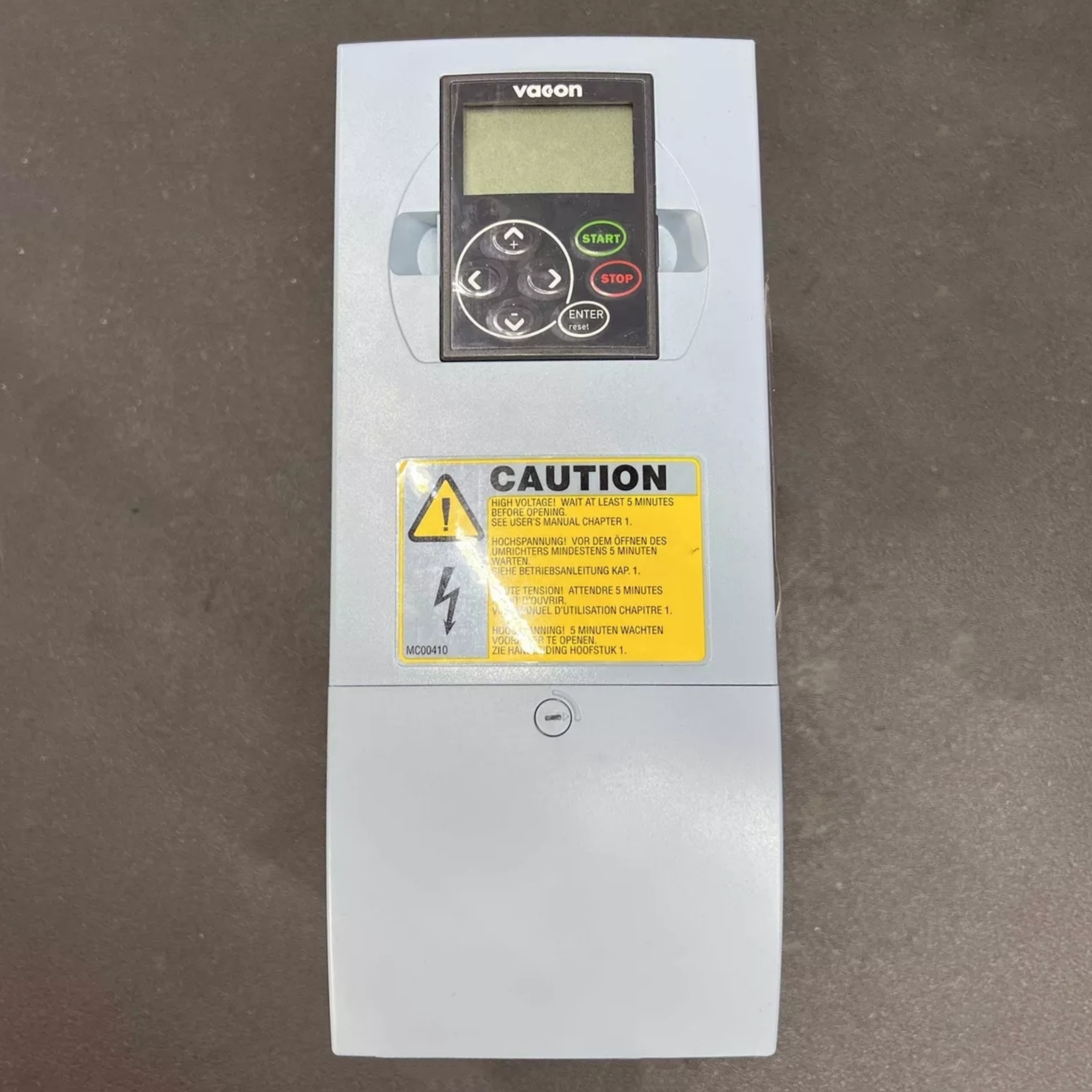 伟肯NXL00095C5H1SSS0000 Danfoss 变频器vacon迅达电梯询价