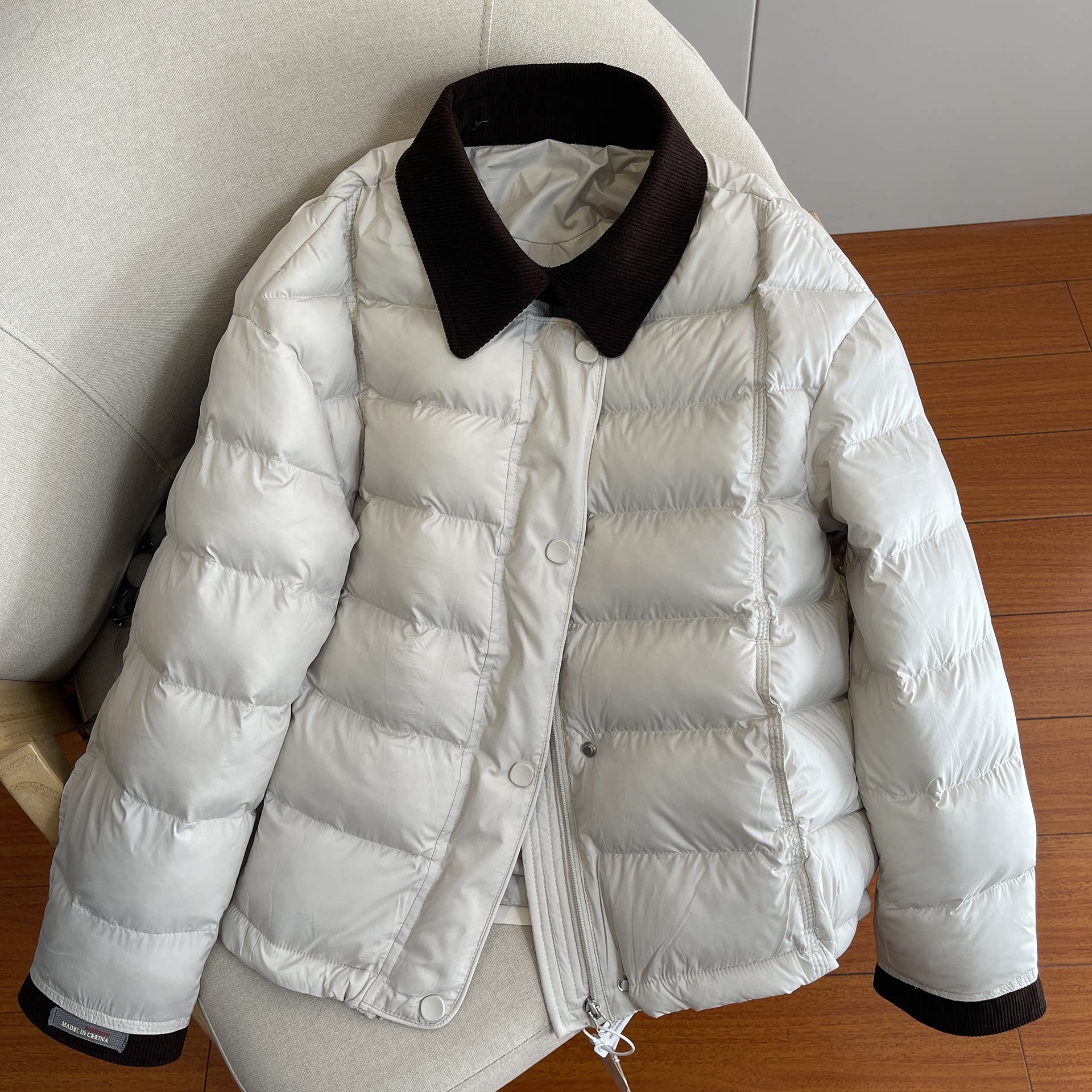 翻领拼接撞色加厚羽绒棉服女2026新款棉衣棉袄巨好看的冬装外套