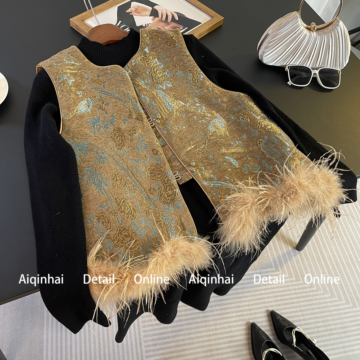 新中式马甲套装女2026春季新款国风刺绣毛毛马甲针织连衣裙两件套