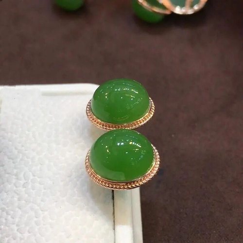正品18K金镶嵌耳饰天然翡翠A货女时尚简约满绿翡翠蛋面耳钉无事牌
