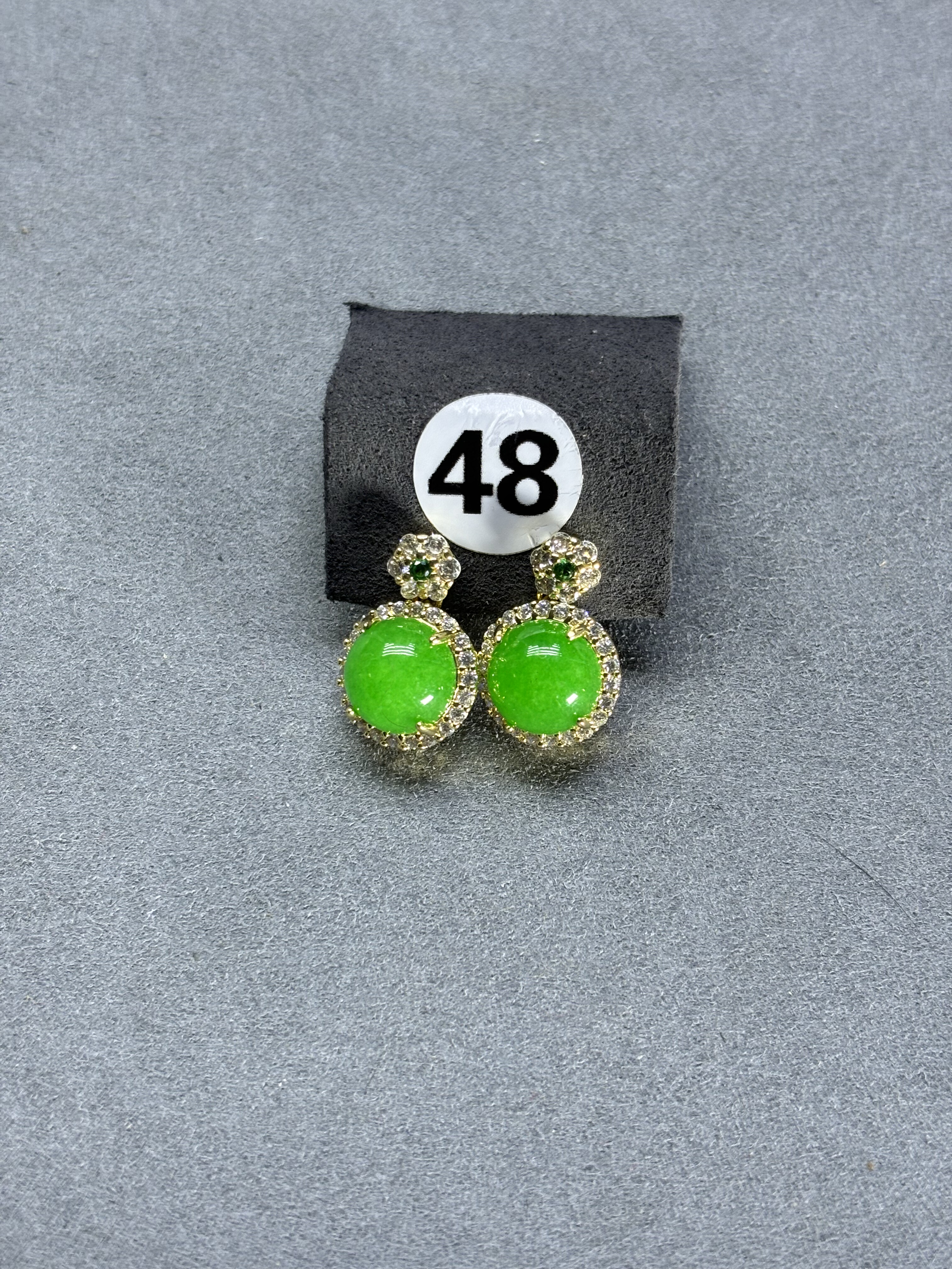 天然缅甸翡翠A货冰种阳绿蛋面耳坠14K金镶嵌女款玉石耳环耳钉轻奢