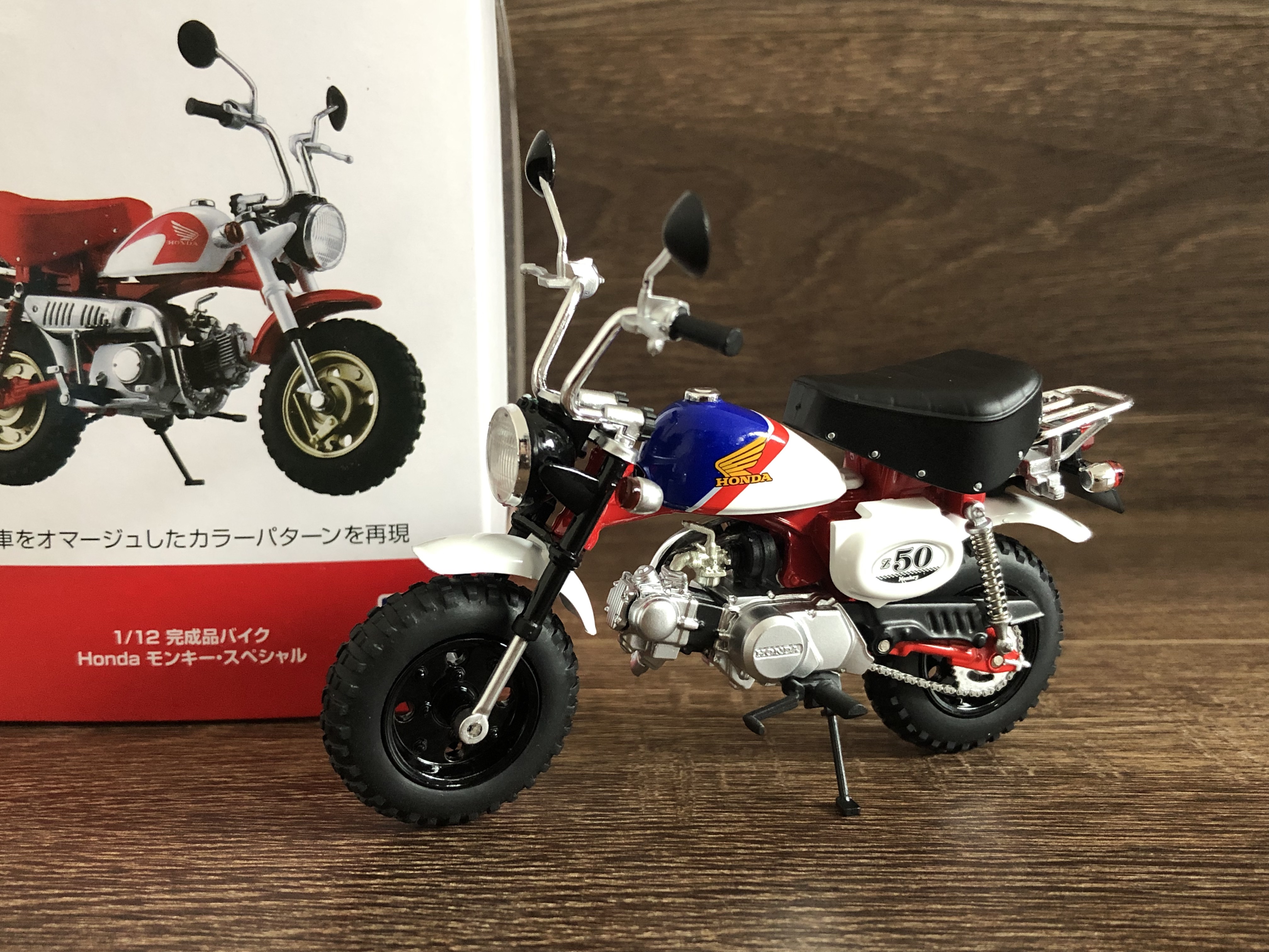 青岛社1:12 本田 monkey z50 小猴子摩托车仿真收藏模型礼品摆件