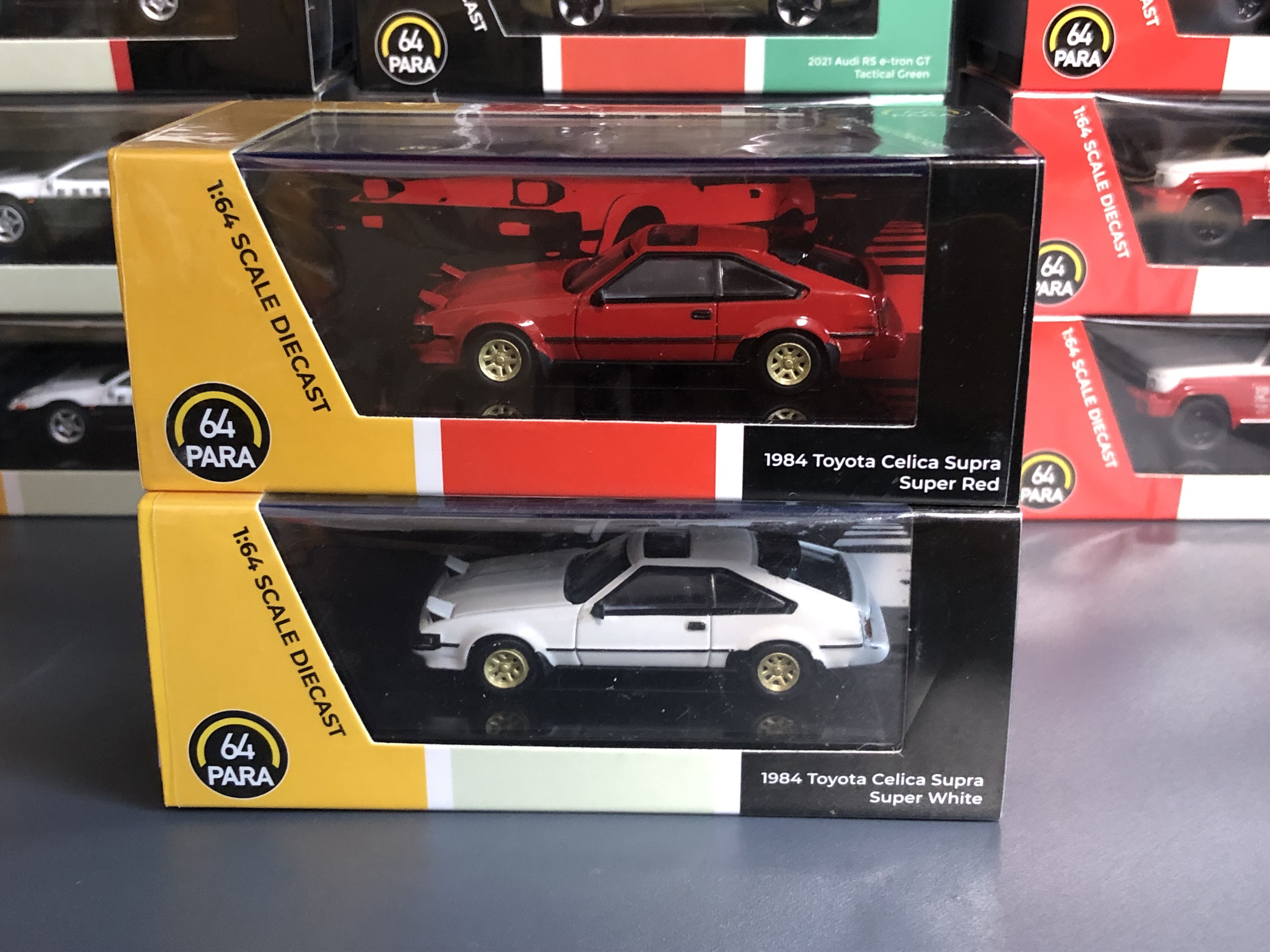 PARA 1:64 丰田赛利卡86轿跑Celica Supra 合金汽车模型摆件礼品