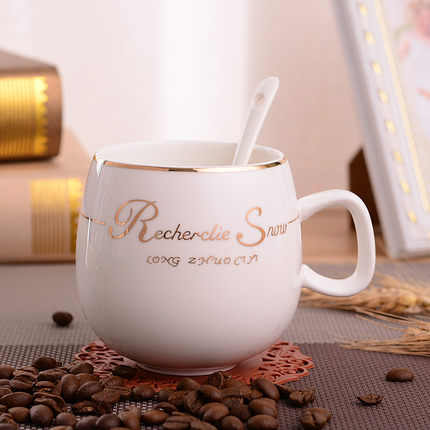 创意陶瓷杯子水杯马克杯简约情侣杯带垫勺咖啡杯牛奶杯早餐杯定制
