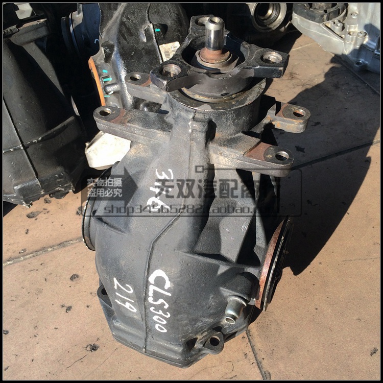 奔驰W217 218 CLS260 300 350 CLS500 53后差速器总成半轴 原装件
