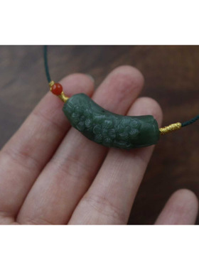 玉绾 和田玉碧玉梅花吊坠锁骨链