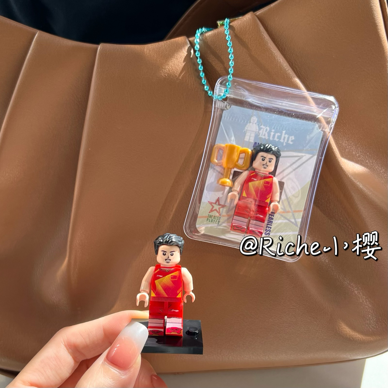 千阳桃田李梓嘉人仔挂件羽毛球周边积木背包挂饰限量球迷生日纪念