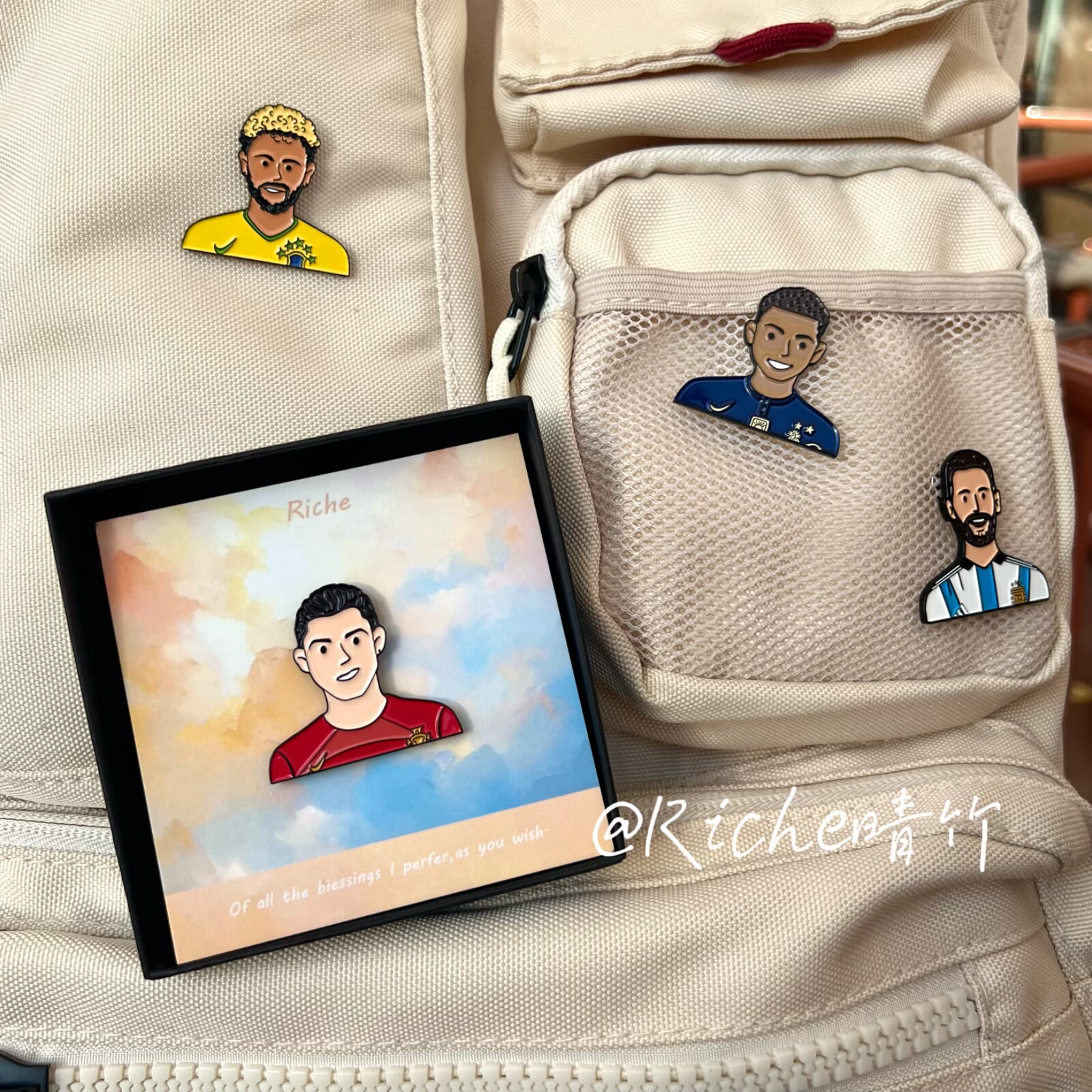 C罗内马尔徽章足球球星周边书包挂件挂扣装饰铁合金胸章男生礼物