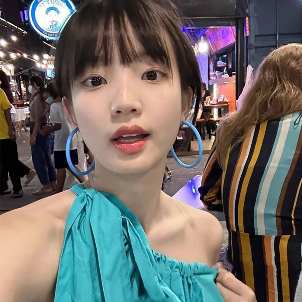 夏天甜酷辣妹蓝色大耳圈耳环