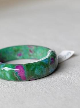 天然红绿宝手镯油画般色泽