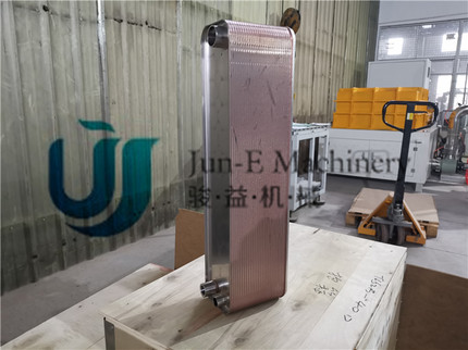ZL52BW-24H钎焊氟水蒸发器油冷却器煤改电