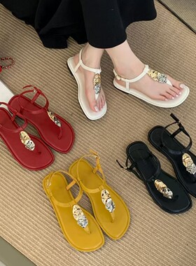加密印章巴西凉鞋女士2026夏季新款露趾夹趾平底轻奢风度假人字拖
