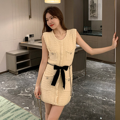 Jennie同款纯手工编织连衣裙