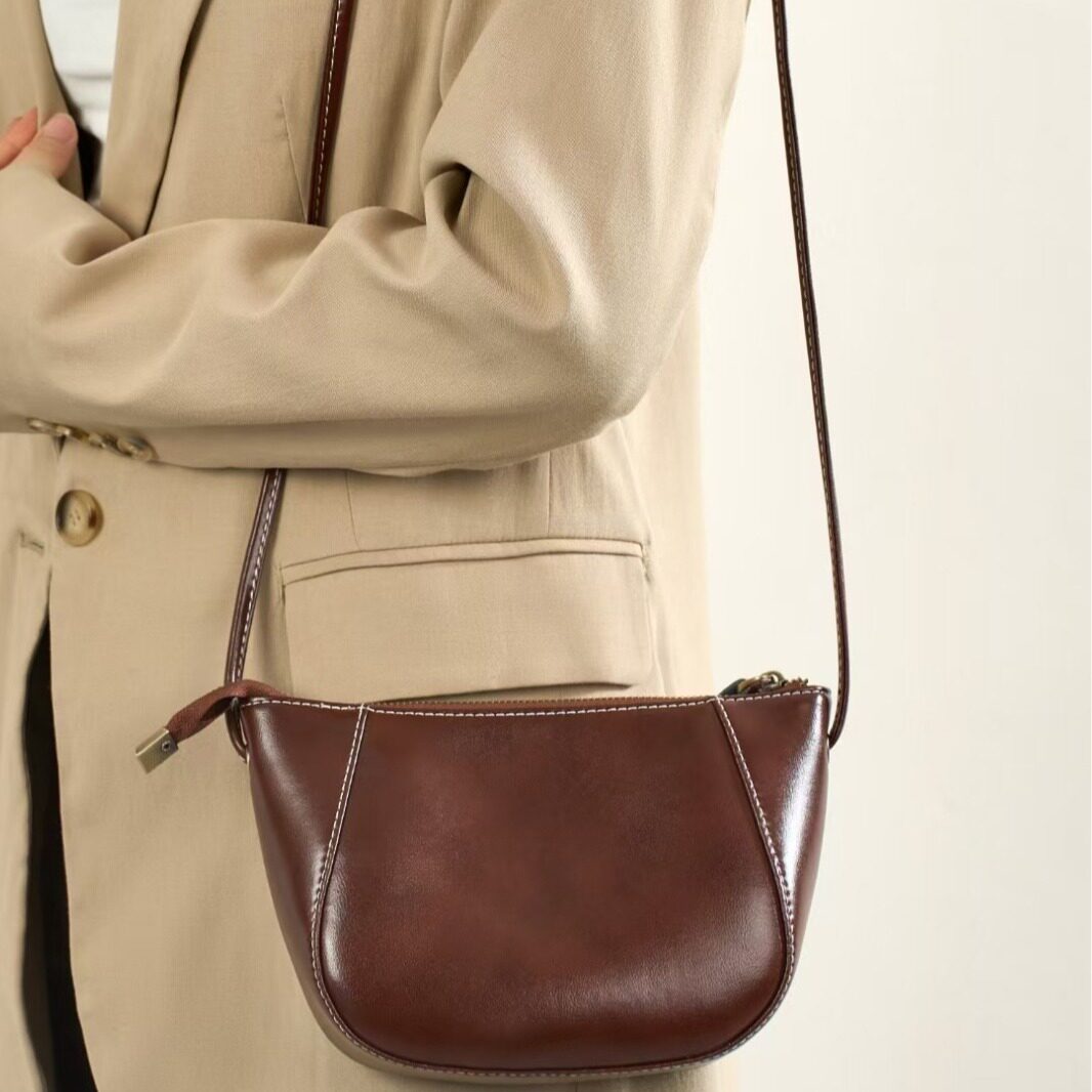 普洛克正品肩包女高级感小众大容量多功能手机包头层牛皮一件斜挎