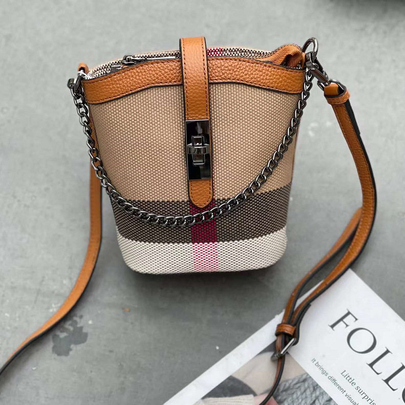 普洛克正品包包女夏真皮百搭新款潮格纹斜挎手机包小众格子小方包