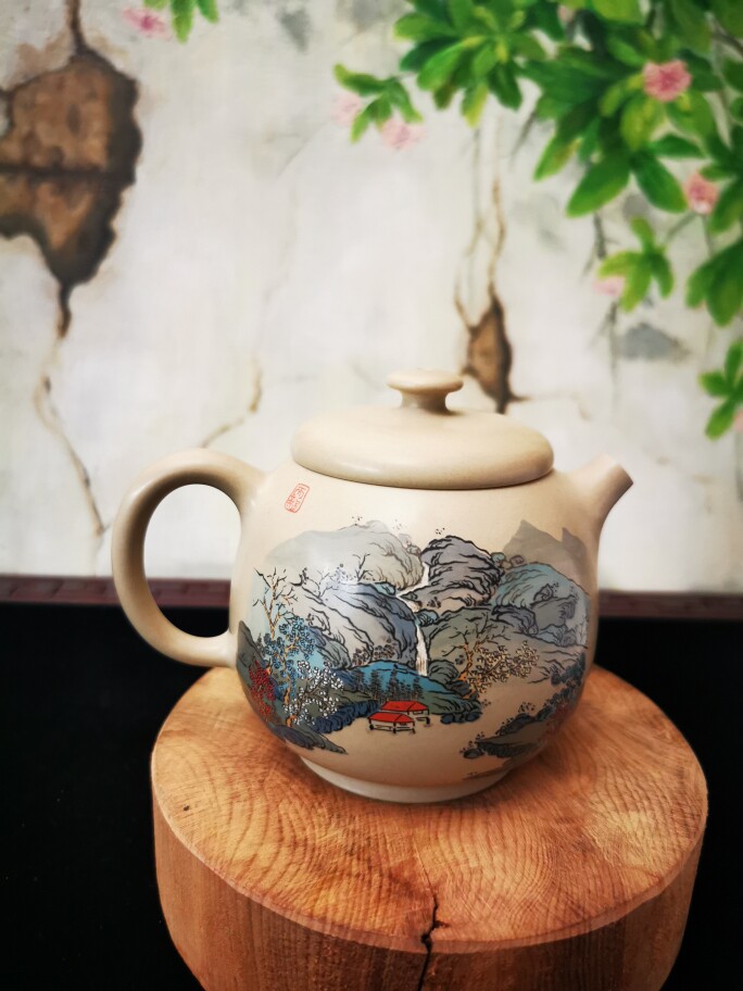 云南建水紫陶茶壶厂家直销 枕溪山房 王天龙 白色山水彩填莲子壶