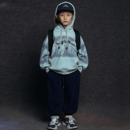 童装男童中大童秋冬款时髦帅气卫衣加绒保暖连帽卫衣1213