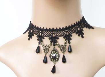 十字架维多利亚风红宝石复古项链