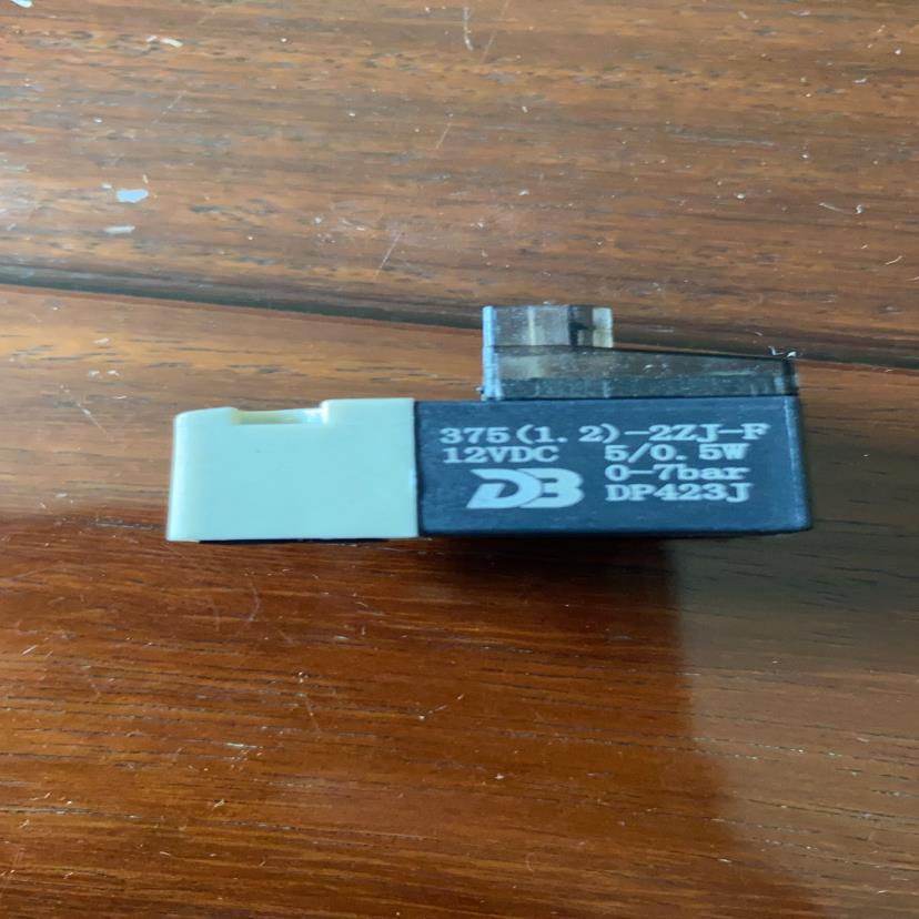 DB电磁阀 37512-2ZJ-F 12VDC 505W 0-7bar