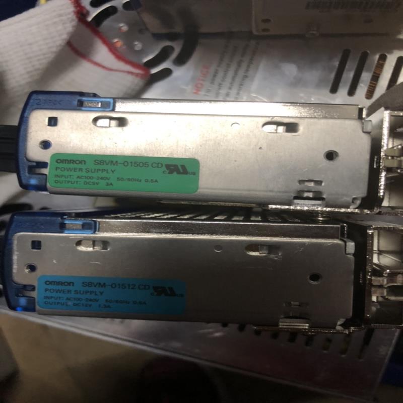 S8VM-03024CD S8VM-01505CD S8VM-01512CD日本开关电源原装二手