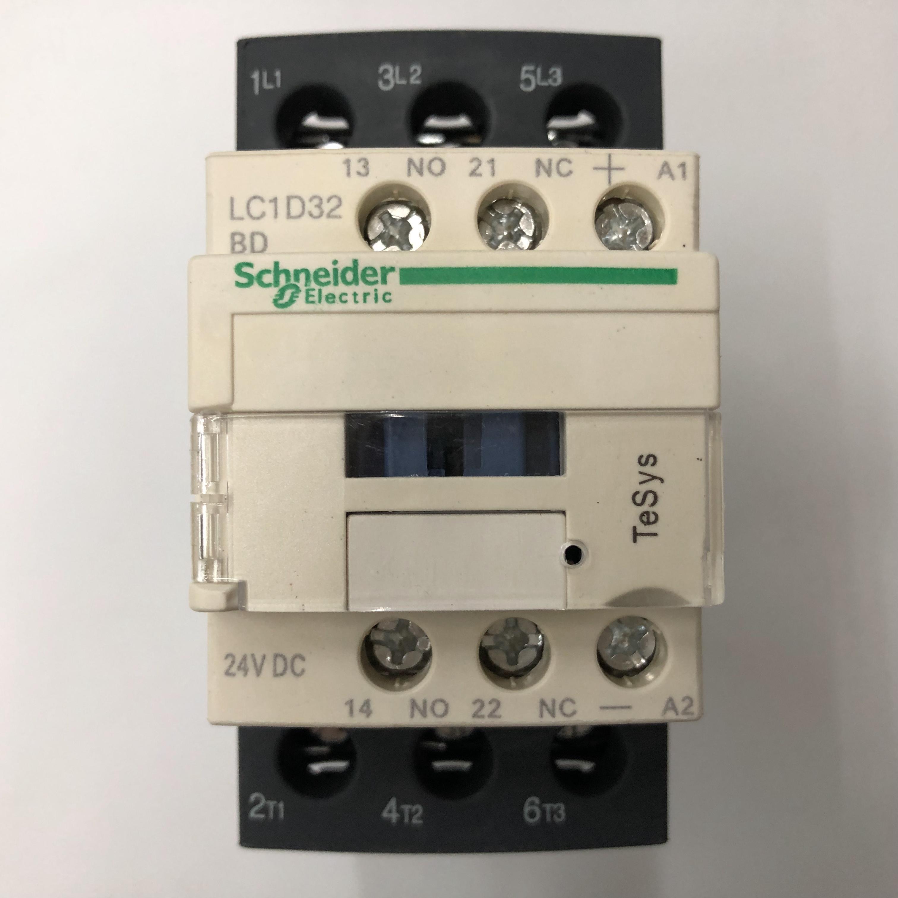 LC1D32BDC DC24V三级直流接触器