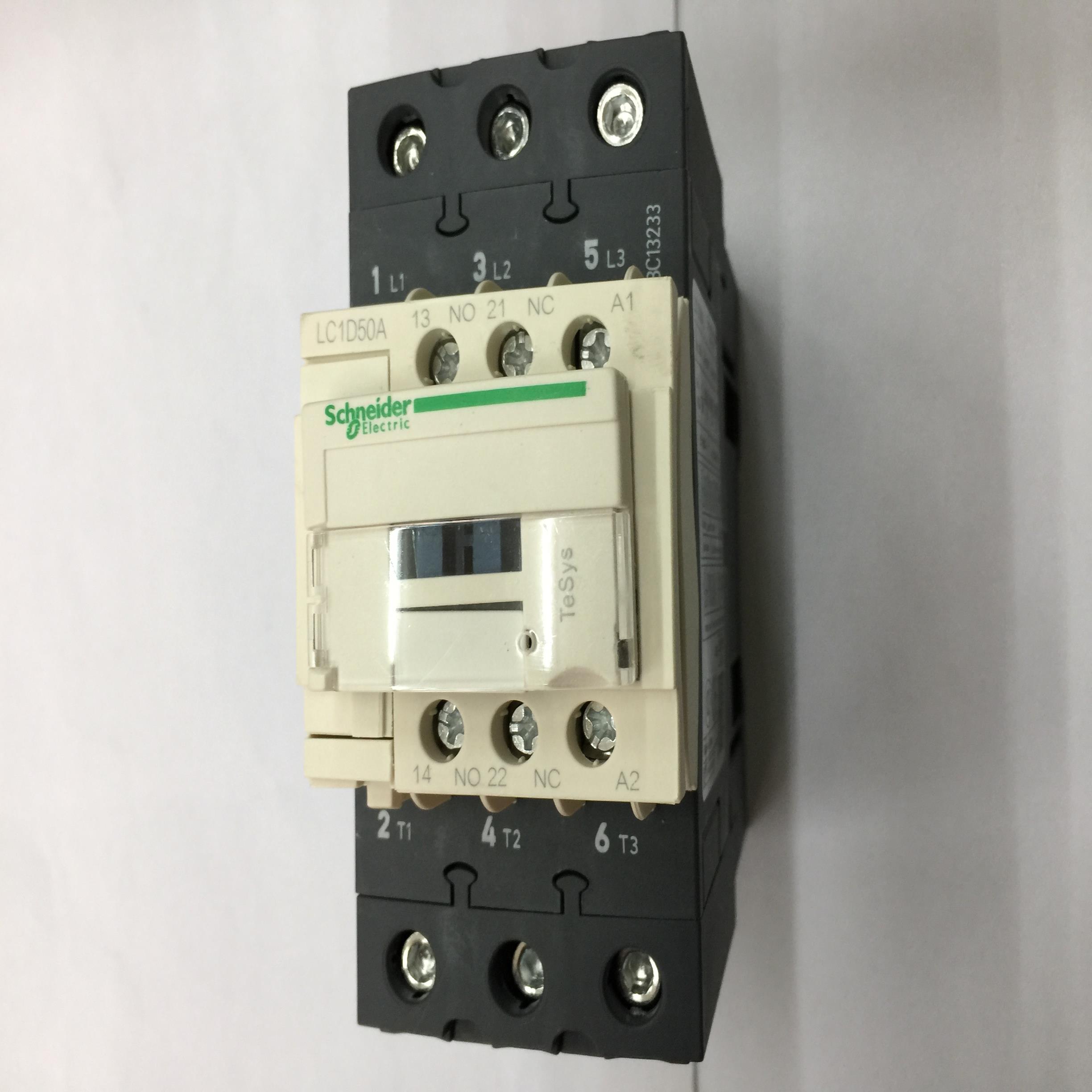 LC1D50AF7C AC110V 5060Hz三级交流接触器
