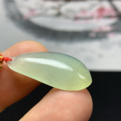 41：天然A货缅甸翡翠冰黄福瓜吊坠一件