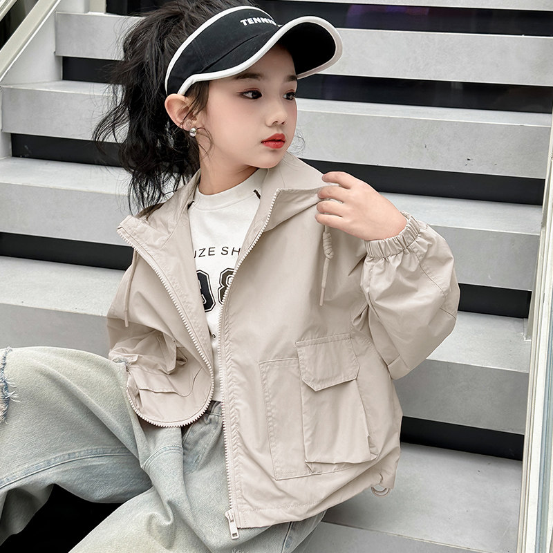 여아 재킷 봄 가을 2024 새로운 유행 어린이 인터넷 연예인 다재다능한 상의 중년 및 노년층 어린이를 위한 한국식 짧은 윈드브레이커