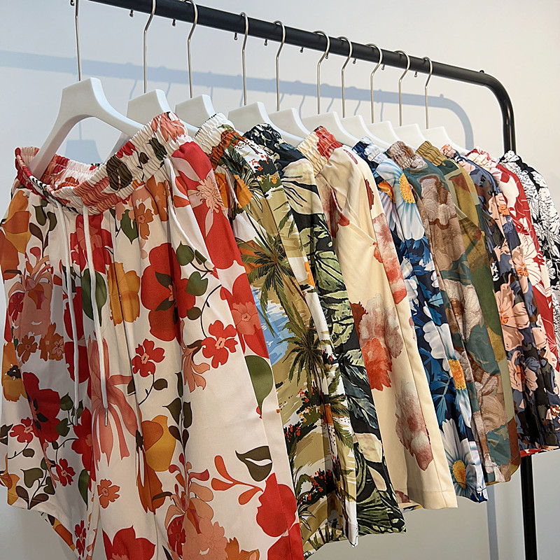 港风ins花运动五分短裤男女情侣潮牌复古夏威夷风休闲百搭沙滩裤