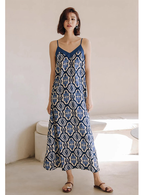 弥古波西米亚民族风连衣裙高级感女夏v领吊带长裙海边度假沙滩裙