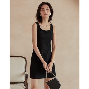 弥古黑色吊带连衣裙小个子宽肩带针织小黑裙女夏季打底内搭背心裙