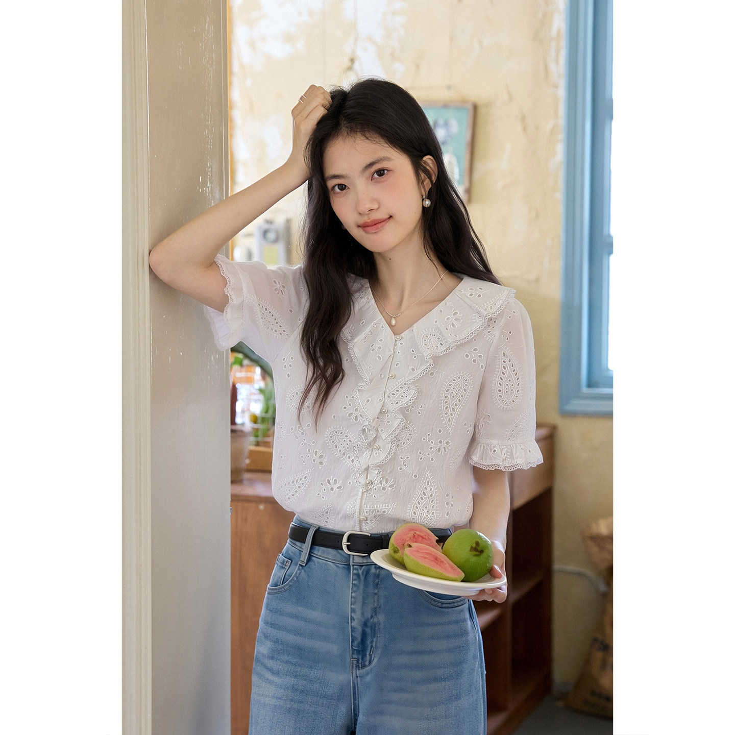 弥古白色镂空荷叶边娃娃衬衫v领上衣女2026夏季短袖法式纯棉衬衣
