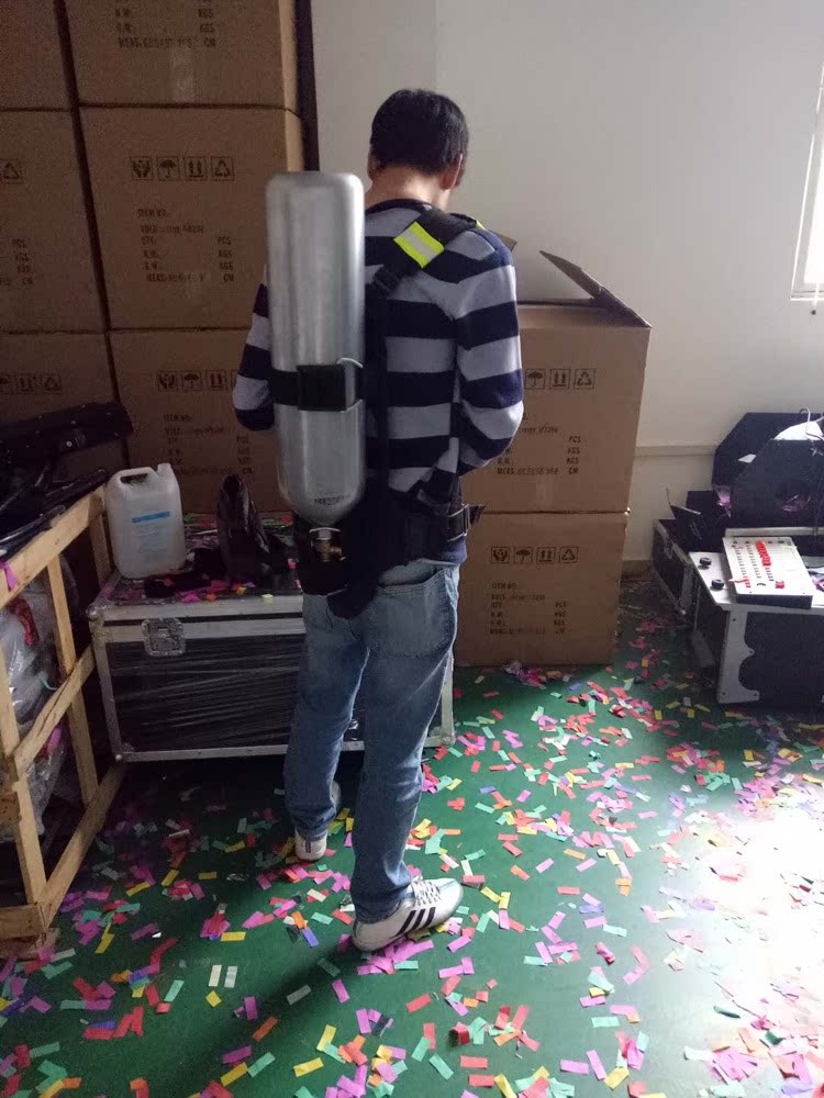 酒吧派对发光道具演出图片