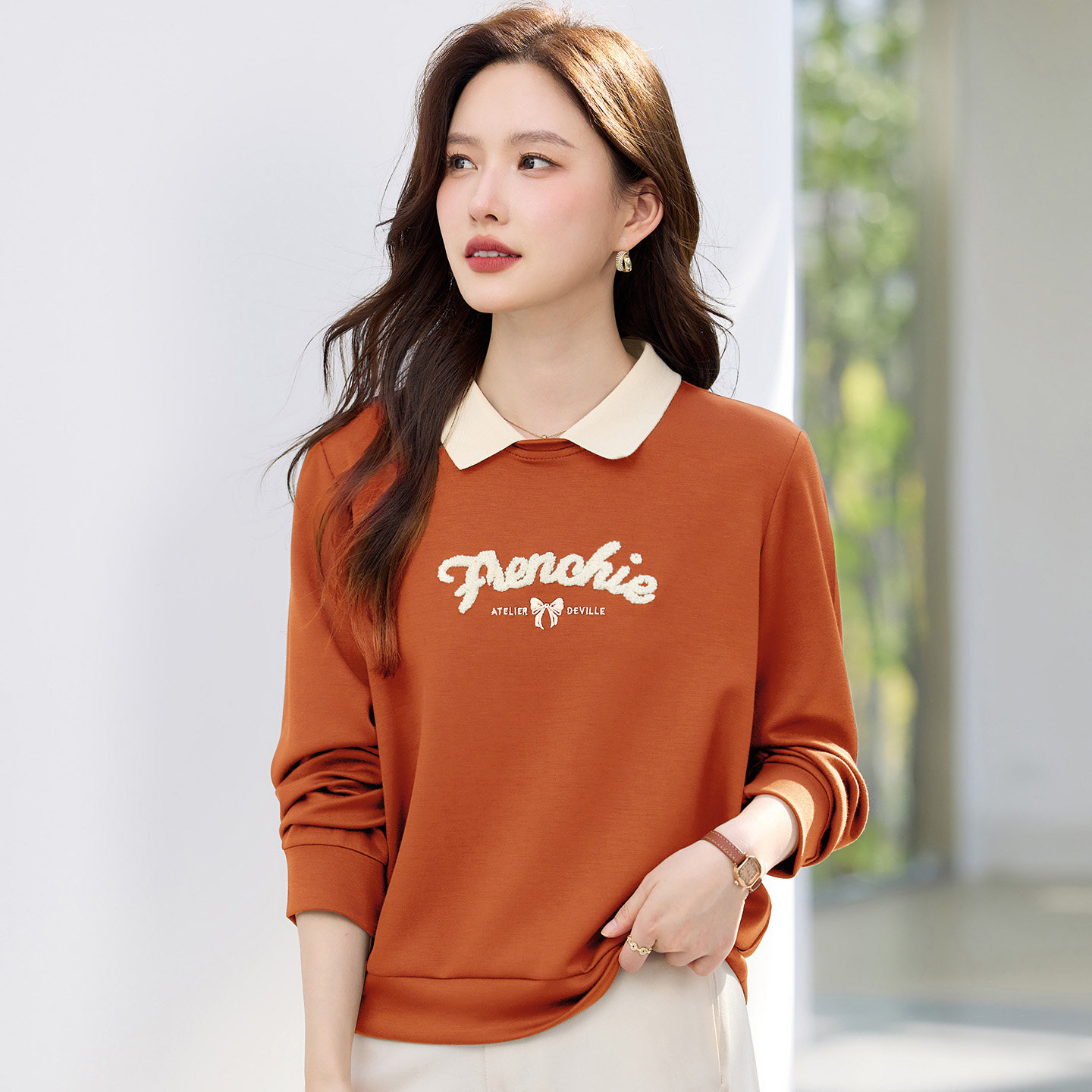 翻领正肩卫衣女2026新款春秋高端女装宽松洋气套头无帽假两件上衣