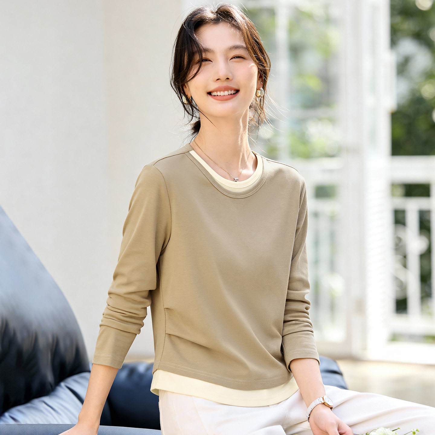 春秋爆款长袖t恤女打底衫2026年新款内搭可外穿秋冬加绒显瘦上衣