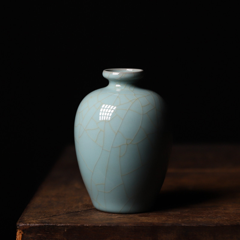 龙泉青瓷 吴学远纯手工官窑天青釉梅瓶 陶瓷花器文房收藏文雅摆件