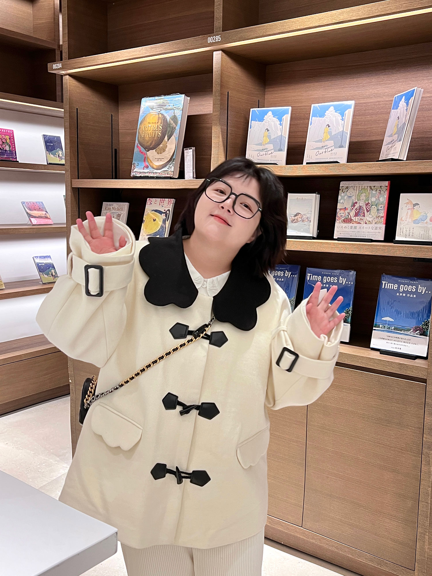 老章和小胖大码蝴蝶领毛呢外套女秋冬胖mm宽松甜美纯色短款呢上衣