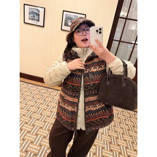 老章和小胖PONGKIKI氛围感费尔岛羊羔毛马甲女大码百搭保暖坎肩冬