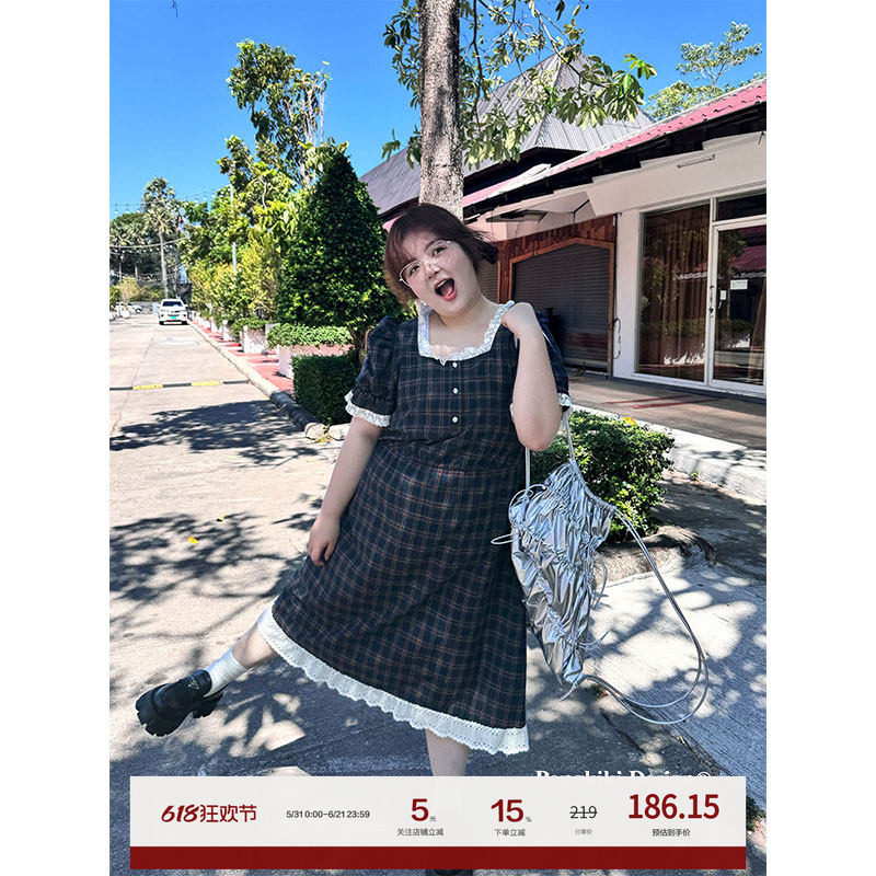 老章和小胖PONGKIKI美式甜心复古格纹裙大码连衣裙夏胖mm显瘦裙子